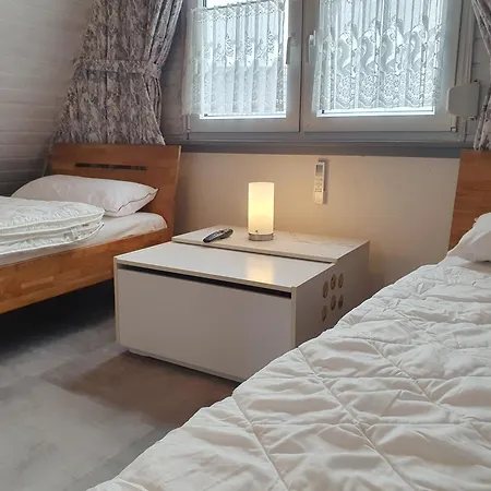 Dom wakacyjny Nurdachhaus Ein Haus Am Deich *